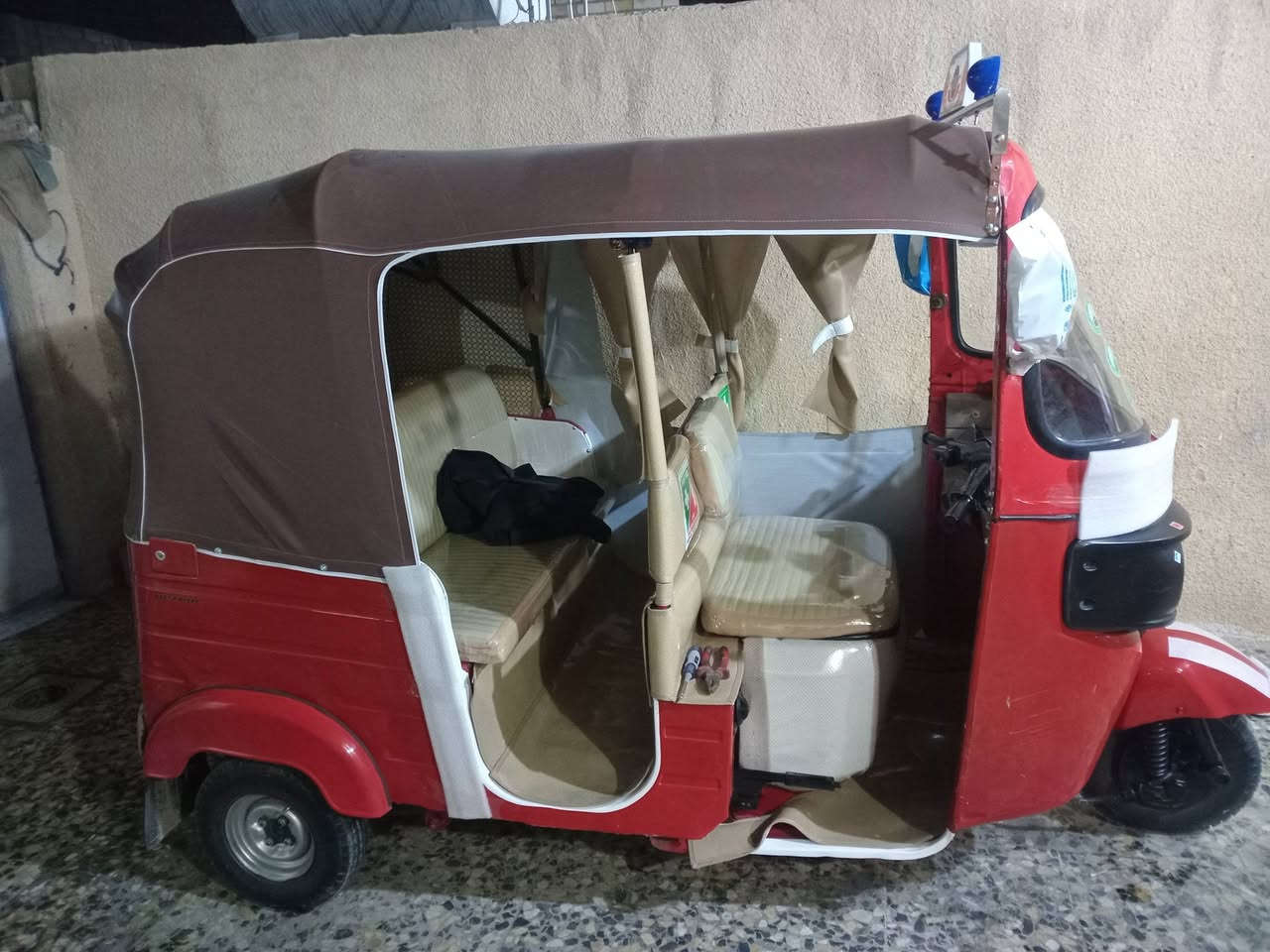 تكتك ١٨ شهر ١٢ رقم  سنويه للبيع تكتك حلوه ونظيفه مكاني بغداد الكماليه الشراي يتصل ***********
