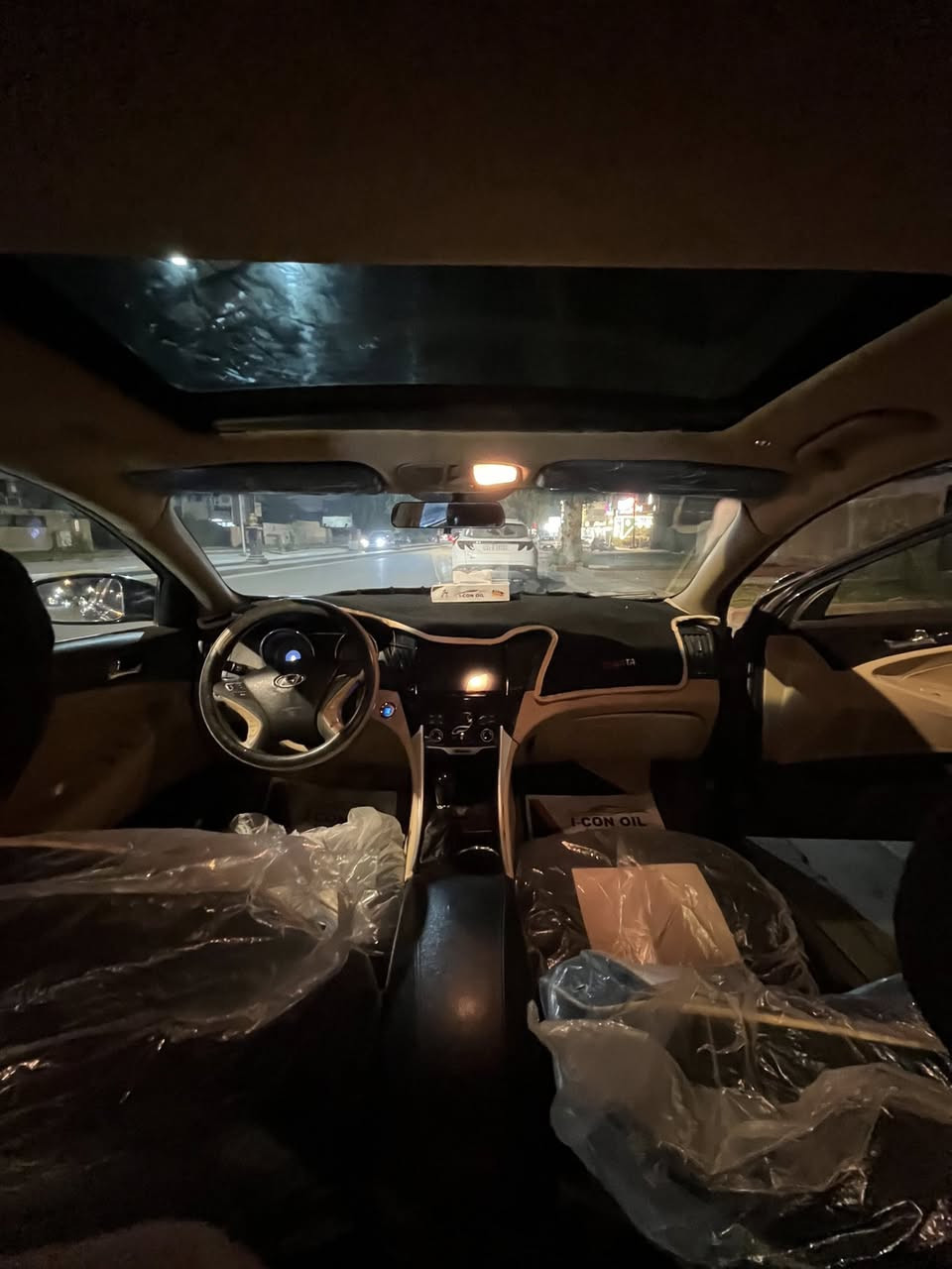 سلام عليكم للبيع سوناتا مديل2013وارد امريكي حادثها طخه بل بجم خفيفه بيها بس البنيد ابدل الباقي كله ليبل واحد مكفوله عدا حادثها مال امريكه سياره حلوه او كامله مابيها كل نقص بيها صوت راجز بس اول ما اشغل او يكطع 
فول موصفات لمتدد 
كشنات تدفه تبريد خلفي او امامي 
سلايت روف 
تحكمات
بصمه 
فول موصفات ال لمتدد معروفه علا فئه 
مكينه 2400GDi
صور الحادث ناشرها
مكانها بغداد الكاضميه
السعر 107او بيها مجال 
اي ستفسار***********
