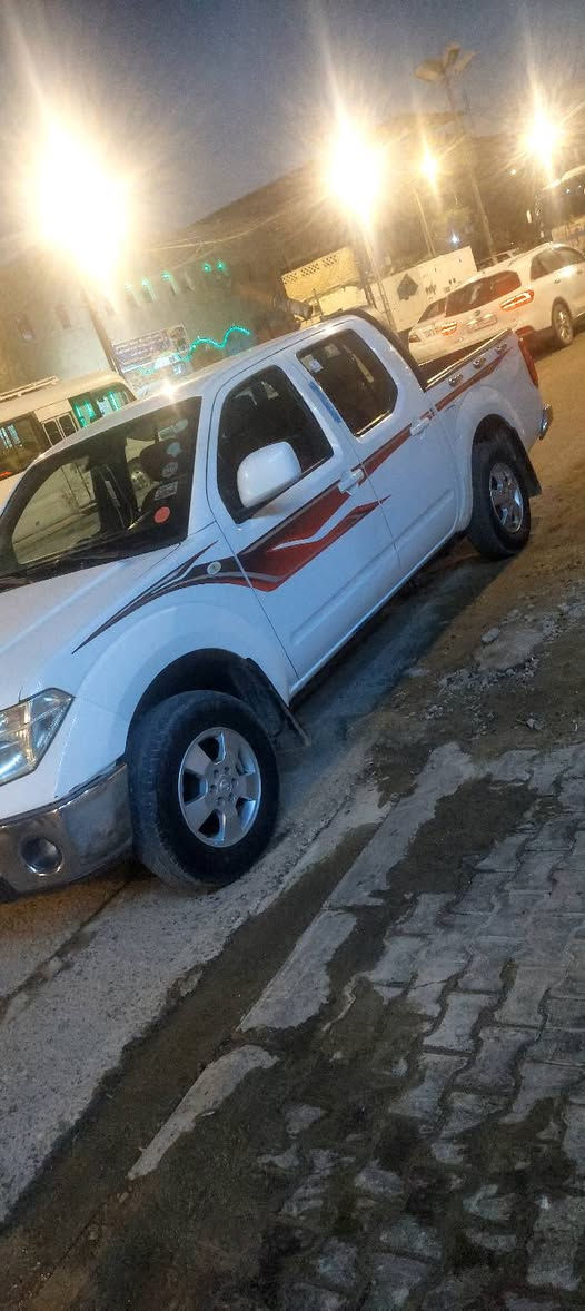 نيفاره مكفوله سياره جديده احله من الصوره حداده جديده هستوه مشدوده تخم تاير جديد السعر 130  وبيهه مجال عنون بصره *********** البصرة, العراق
