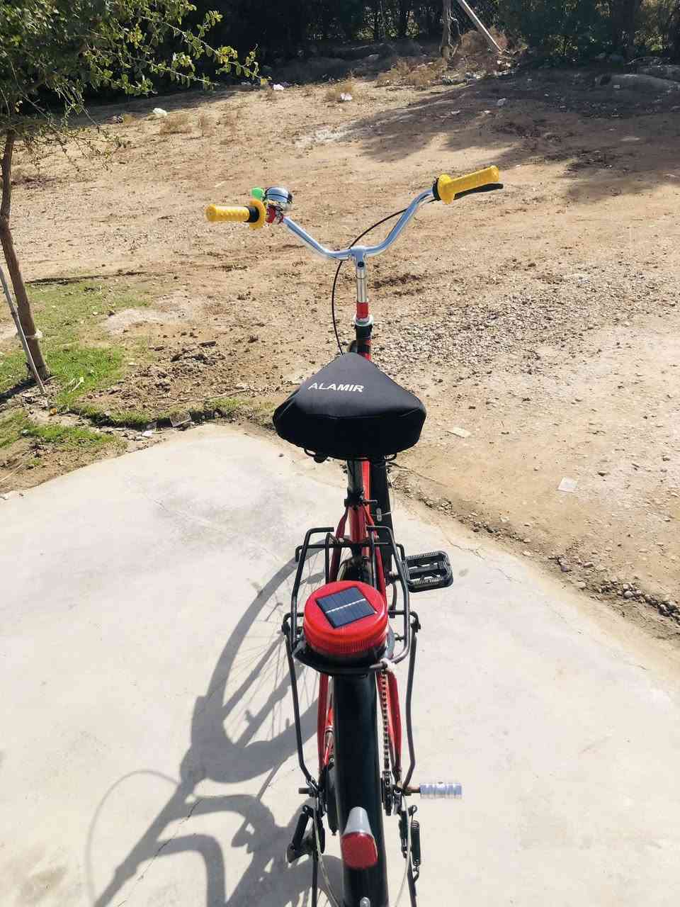 سلام عليكم بايسكل ٢٦ لبيع السعر ٧٠ بي مجال الرقم ***********
