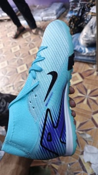 حذاء • أصلي • توصيل مجاني