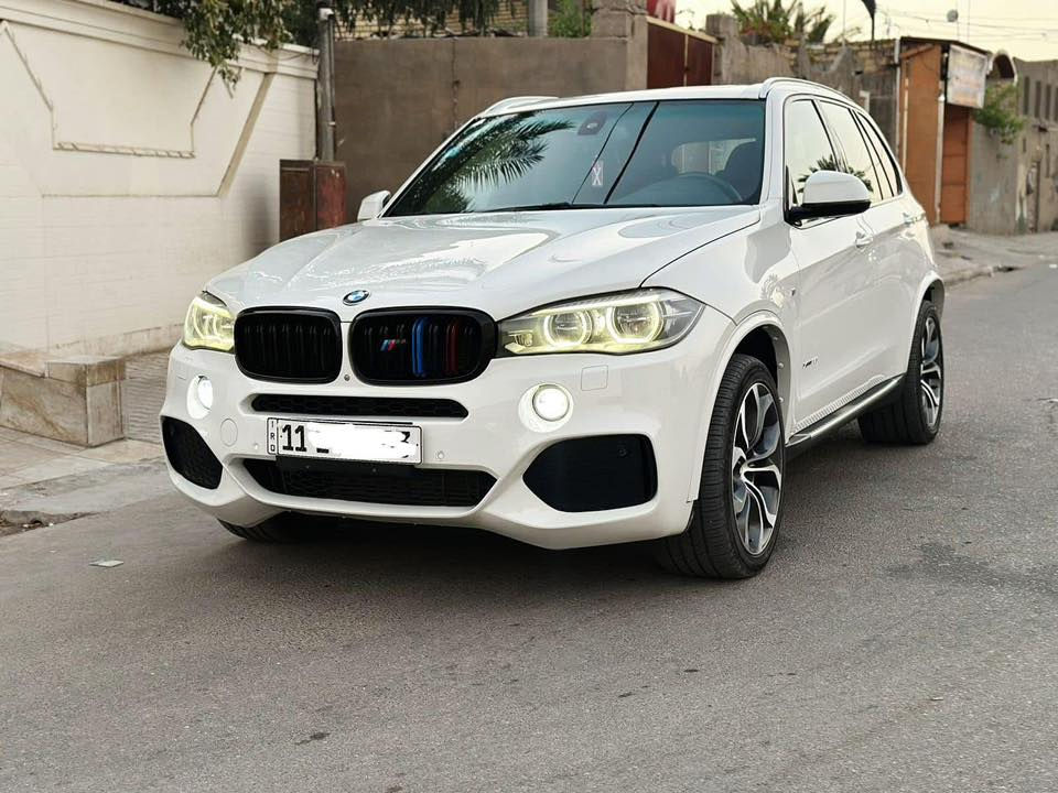 ⸻
🚘 BMW X5 M Package – خليجي
📅 موديل 2014 | 🔥 رقم مميز

✨ فول مواصفات / أعلى فئة

🔹 محرك 6 سلندر تيربو (Twin Turbo – مرغوب)
🔹 كشنات مساج + تبريد وتدفئة
🔹 بانوراما كاملة
🔹 أبواب وجنطة شفط
🔹 شاشه + نافيكيشن + داتاشو
🔹 5 كاميرات + حساسات + رادارات
🔹 لايت زنون متحرك
🔹 بدي كت M + رنكات رياضية

💎 سيارة مرتبة جداً وجاهزة للاستخدام

📍 بغداد

📞 ***********

⸻
