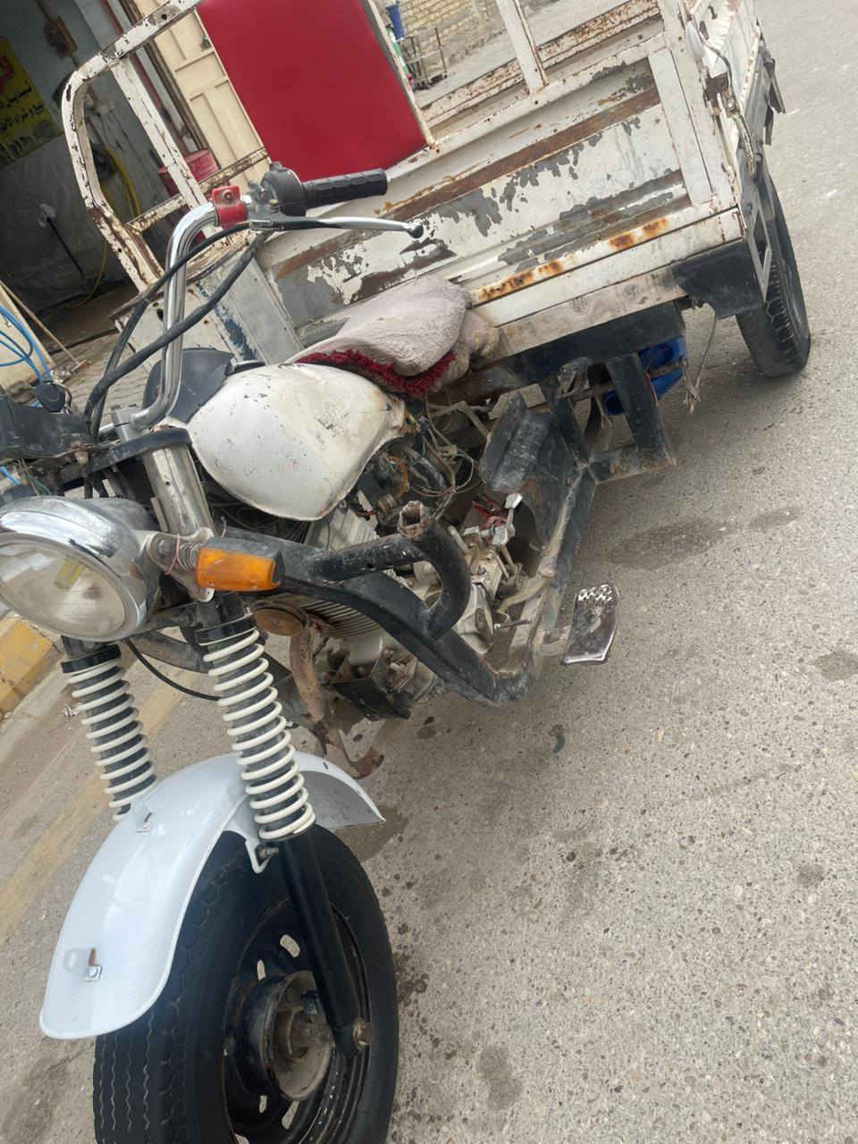 السلام عليكم ستوته للبيع موديل ١٥ اوراق اصوليه السعر 900 وبيها مجال حك الجيه
***********
