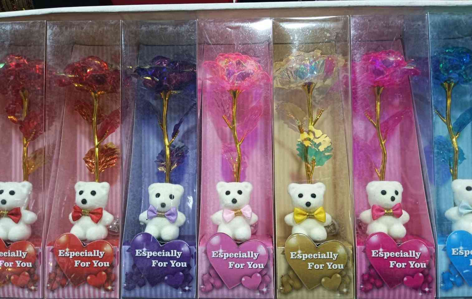 #ع بركاته الله. وصلت مجموعه من هدايا رأس السنه 

#وبأسعار مناسبة جداً 
العنوان الهاشميه شارع الأطباء مجاور صيدلية وارث يوجد توصيل # وتساب ***********
