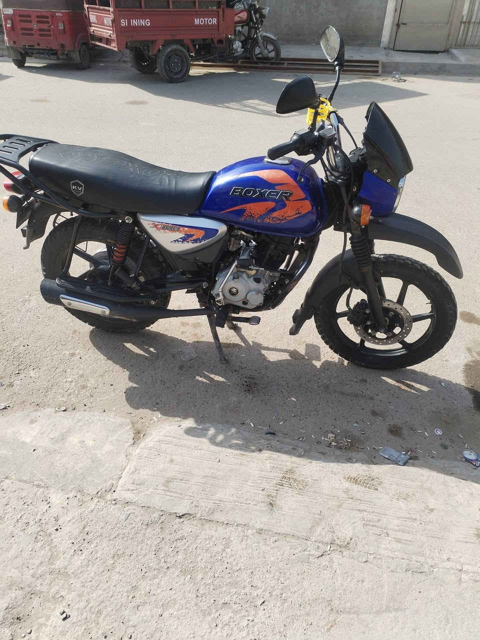 السلام عليكم دراجه بوكسر جبلي مرقم للبيع موديل 23شهر العاشر
مكان بغداد الشعب
سعره مليونين وميه وبيها مجال حك الجيه
ملاحضه الدراجه بداية خيط تبخير
***********
