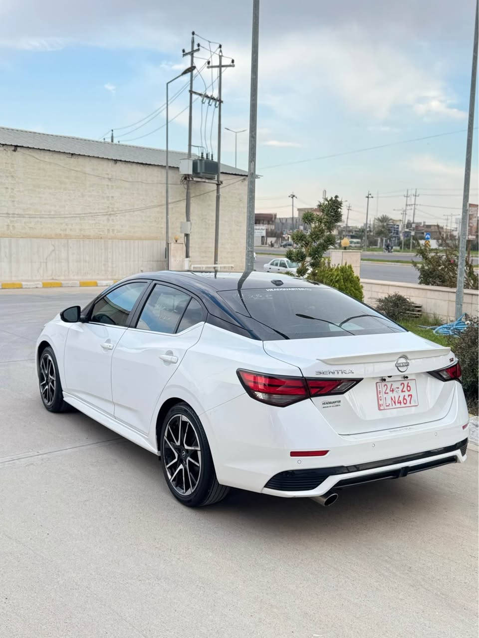 نيسان سنترا SR 2024

 • الموديل: 2024
 • الصنف: SR
 • سعة المحرك: 2000 cc
 • الوارد: أمريكي ( صبغ – البنيد -شرط بدون ارباك بلادي .بدون شاصي لغد)
 •
 • رقم السيارة: بدون رقم (تترقم محافظات شماليه فقط – كلفة الرقم على المشتري 1150 $)
 • قراءة العداد: 14,000 ميل

اللون:
 • الخارجي: ابيظ مع سقف أسود (تو كلر)
 • الداخلي: قماش أسود مخطط برتقالي

السعر: 152$
ملاحظة….سيارة بدون ارباك بدون شاصي و لغد حتي دعامية بلادية

المواصفات :
 • مصابيح أمامية زينون
 • كشافات زينون
 • تشغيل بصمة
 • بصمة أبواب
 • إطفاء تلقائي عند التوقف
 • جنوط SR (ويل كاب)
 • شاشة عرض
 • نظام Apple CarPlay
 • كاميرا خلفية
 • كاميرا أمامية (نظام مساعدة البقاء في المسار)
 • رادار أمامي
 • رادار خلفي للوقوف المفاجئ
 • حساسات للمرايا الجانبية
 • نظام تحديد المسرب
 • قيادة شبه ذاتية
 • تحكم من المقود
 • مثبت سرعة
 • بلوتوث
 • حجر بيئة بلادي
كشنات تدفء تبريد

جميع المواصفات موضحة بالصور

للاستفسار:
اتصال، واتساب 
: ***********
موقع السيارة: كركوك
*********** كركوك, العراق
