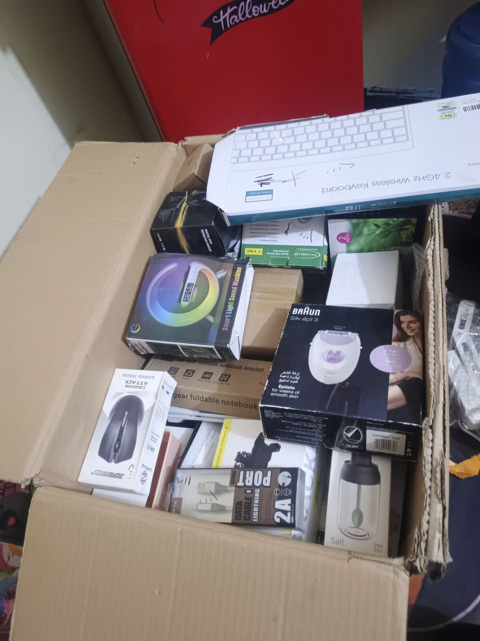 سلام عليكم عندي هذا الكوتون لبيع الوزن ٢٢كيلو سعره ٨٠الف بي شغلات كلش حلوه المكان الفلوجه اكو توصيل كل المحافضات ***********
