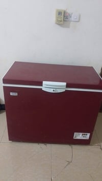 مجمدة للبيع • بحاجة تصليح • مركز المدينه