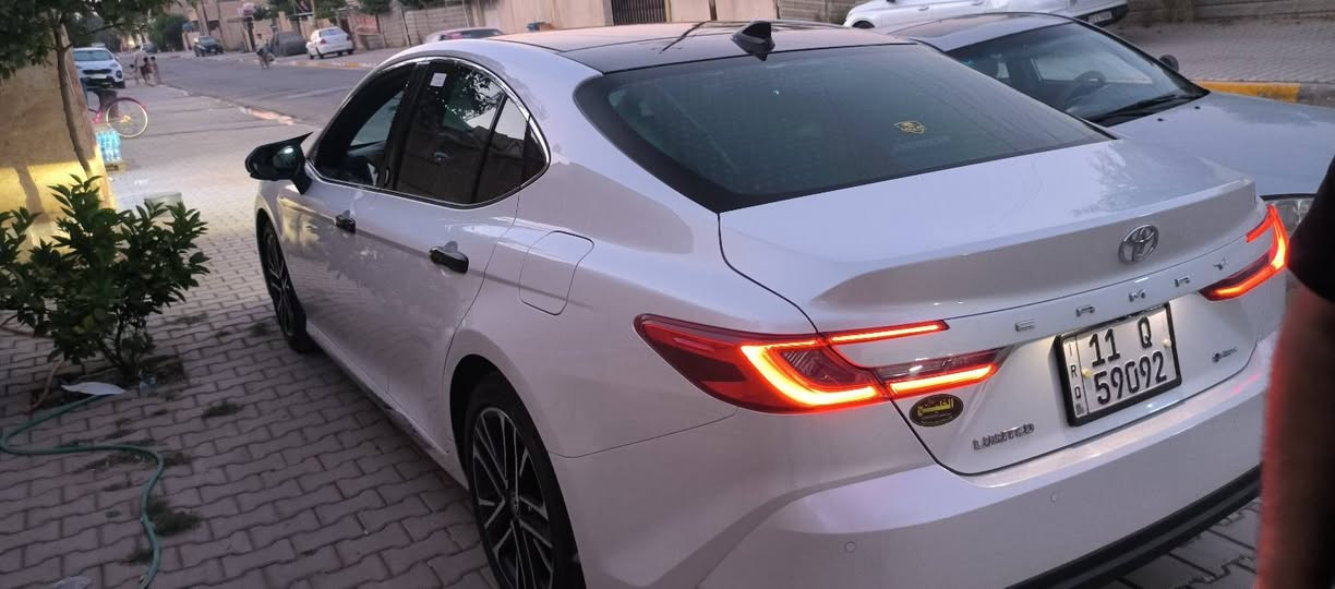 كامري ياباني 2025 لمتد هايبرد مكفولة 
محرك 2500
شاشة كبيرة 
مراية الوسطية كامره 
4 كامرات رادار
تجوه الوسطية شاشة تحكم
داتا شوب 
بانوراما من الاخير فول 
ماشية 21 الف 
سيارة مكفولة باسمي 
3 بردات من الشركة
دعامية الامامية مغلفة PBF
عازل حراري جام والبانوراما
رقم بغداد باسمي 
***********
*********** واتس اب
