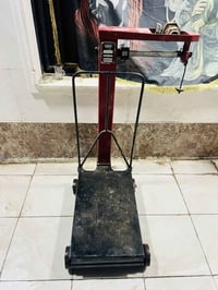 ميزان 300 كيلو انكليزي اصلي مضبوط عالمليم السعر 225 واتساب 07511166175...