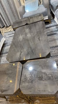 ميز وسطي • مع طبلات • جديده