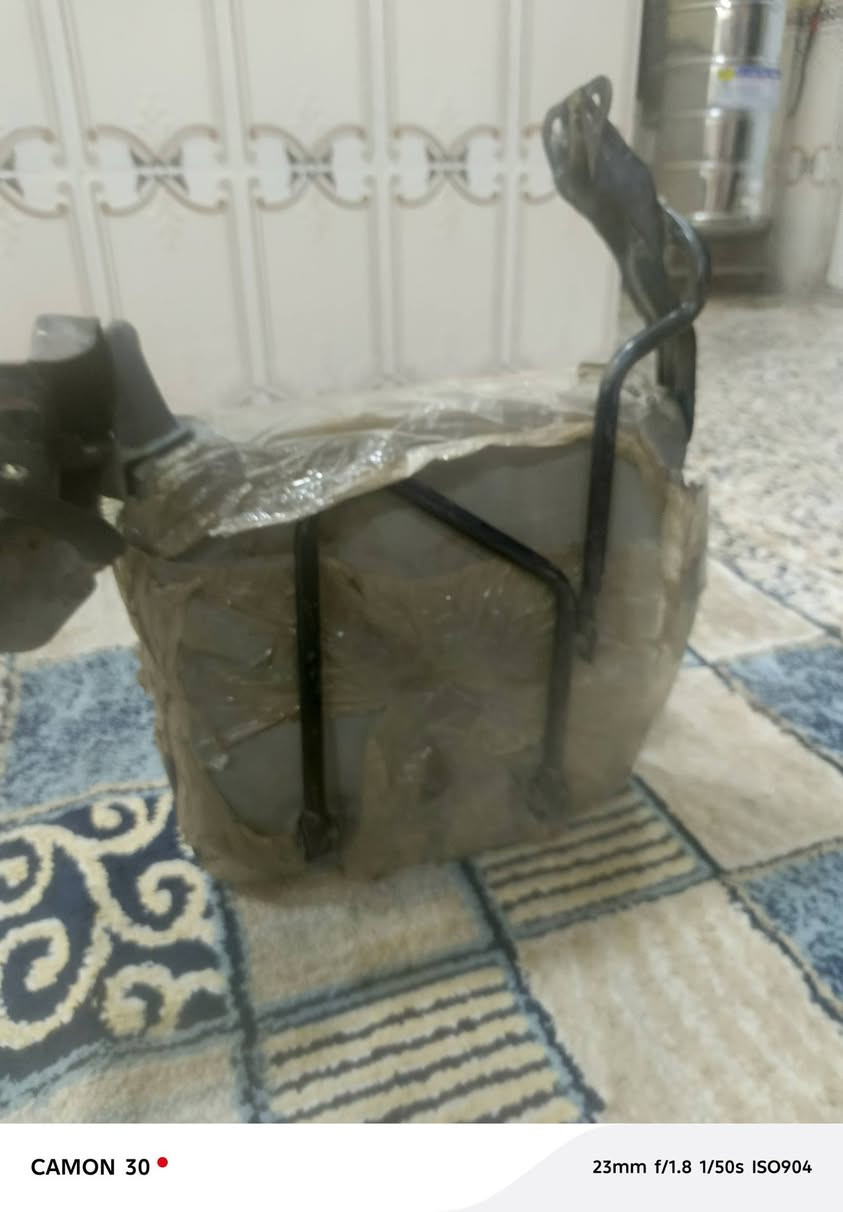 كشن قلاب مال جاملق لا خير ما مستخدم أبعد لسعر ٦٥ وبي مجال مكاني بغداد لمعامل لعماري ***********
