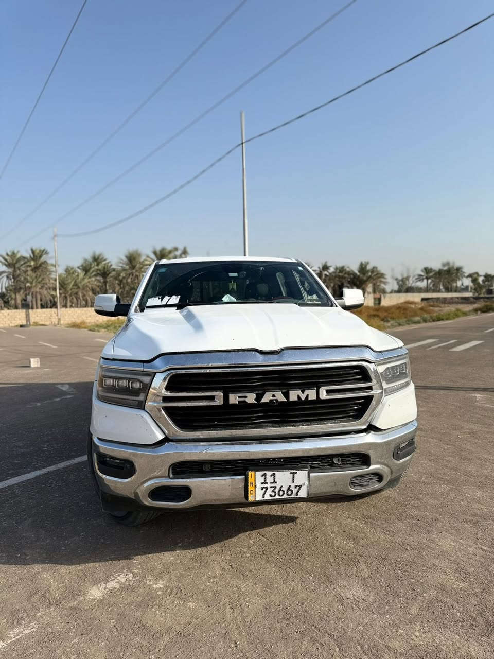 دوج رام  ♈️ 
 فئة لون ستار موديل 2021 
فول مواصفات عده لفتحه 
مقاعد تدفئة تبريد 
شاشة تسلا 13 انش .
مري شفط 
 اشاير مري 
 ويل 18
حداية سياره كامله 100/100
ادامة قبل اسبوعين 
ضرر سياره بسيط (جاملغ وخشم لبنيد ) 
سعر. 255وبي مجال (يرهم مراوس حسب لقناعه (اوباما جارجر ) 
رقم ‭٠٧٨٣ ٢٦٦ ٠١١٤‬ 
***********
