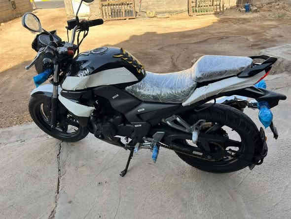 السلام عليكم
ماطور سايم بطحة ياباني مال رمبه موديل ٢٢ بدون اوراق فقط مكاتبه محرك ٢٥٠ كير ٦ نمره يجي نوزل مو كابريتر الماطور نضيف برغي ما مفتوح بي وين ميعجبك افحصه السعر مليون و ٥٠٠ الف العنوان الرمادي للأستفسار الاتصال على الرقم
***********
