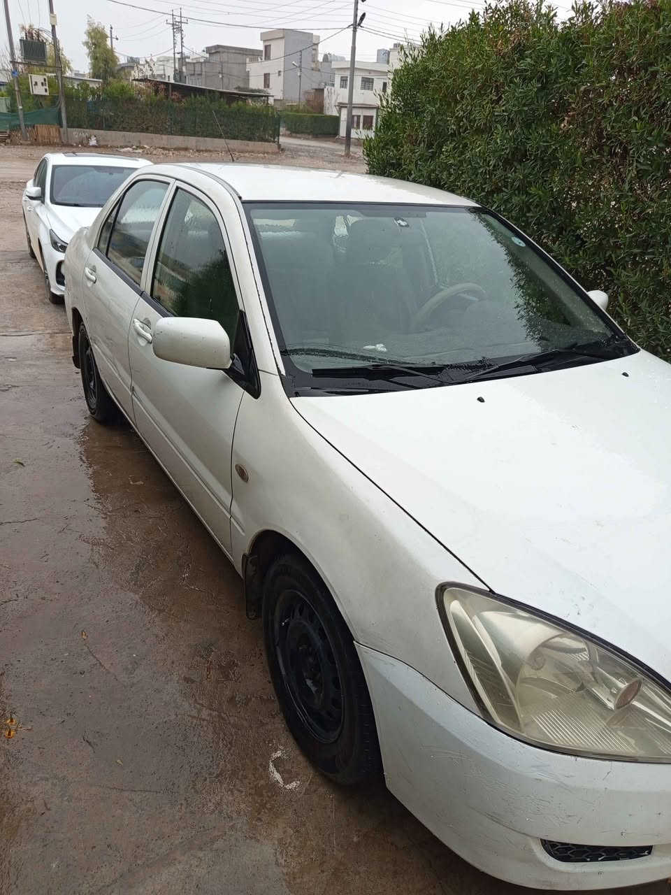 لا نسه ر 
٢٠٠٧ 
سه نه وى نوى 
ره قه م باريك 
گير و مه كينه به شه ر ت 
پا رچه كان بونيت سبوخ 
سحر ٧٩ و مه جاله كى كه م ز.م *********** أربيل, العراق
