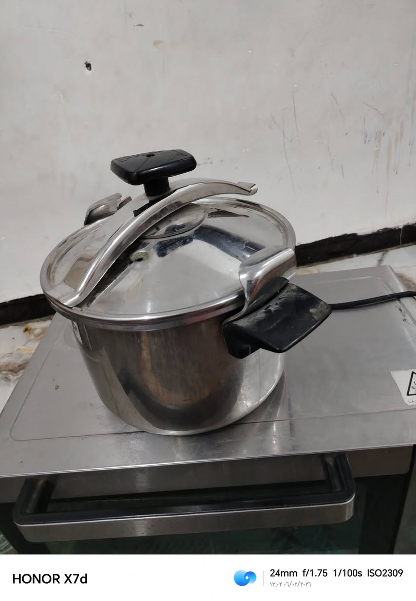 صوبه نفطيه سعر 35شغاله مابيه أي شيء فرن شغال مابي أي شي سعر 30 ضغط عالي سعر 10 مكلفة بنشر   الاتصال ***********
