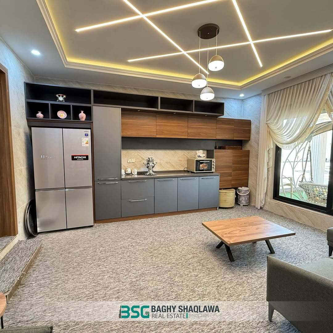 🏡 ژیانێکی شاهانە و پشوویەکی ئارام لە بانەمان! 🌿

بۆ ئەو کەسانەی بەدوای ناوازەترین باغ و شوێنی حەوانەوەدا دەگەڕێن، ئەم موڵکە ناوازەیە لەسەر ڕێگای کۆنی پیرمام ئێستا بۆ فرۆشتن بەردەستە.

✨ تایبەتمەندییەکان:

📐 ڕووبەر: 3000 م2 (خانووی 250 م2).

🛌 ناوخۆ: 6 ژووری نووستن، هۆڵ و پێشوازی گەورە، چێشتخانەی مۆدێرن.

🛀 خزمەتگوزاری: 5 گەرماو + جاکوزی بۆ حەوانەوە.

🏊 مەلەوانگە: ڕووبەری 250 م2 بۆ خۆشییەکانی هاوین.

🎡 یاری منداڵان: شوێنێکی تایبەت و پارێزراو بە ڕووبەری 250 م2.

❄️ کوالێتی: سیستەمی پەردەی زیرەک، دکت موبەریدە، شۆمینە، و گلاس ڕوومی ناوازە.

🍖 کاتە خۆشەکان: شوێنی تایبەت بە باربیکیو و باخچەی ڕازاوە.

🛋️ تێبینی: باغەکە بە کامل ڕاخراوی (مۆبیلیات) دەفرۆشرێت.

💰 بۆ زانینی نرخ: کۆمێنت بکە یان نامە بنێرە، ڕاستەوخۆ نرخەکەت پێدەگات.

🔸 ⚜️ 🔸 ‏◈ ━━ ◆ ━━ ◈ ‏✨ 🔱 ✨ 

🏡 فرصة لا تكرر.. مزرعة ملكية للاسترخاء في بانمان! 🌿

لمحبي الفخامة والهدوء، نعرض لكم مزرعة متكاملة المواصفات على طريق مصيف بيرمام القديم، مصممة بأعلى المعايير.

✨ المواصفات الرئيسية:

📐 المساحة الكلية: 3000 م2 (مساحة البيت 250 م2).

🛌 التصميم الداخلي: 6 غرف نوم، صالة واستقبال واسعة، مطبخ مجهز.

🛀 الراحة: 5 حمامات + جكوزي خاص.

🏊 المسبح: مسبح خارجي كبير بمساحة 250 م2.

🎡 ترفيه الأطفال: مدينة ألعاب خاصة بمساحة 250 م2.

❄️ التكنولوجيا والتدفئة: ستائر ذكية، دكت مبردة، شومينة (مدفأة)، وغرفة زجاجية (Glass Room).

🍖 الأجواء الخارجية: مكان مخصص للشواء (باربيكيو) وحدائق خلابة.

🛋️ ملاحظة: المزرعة تباع مؤثثة بالكامل بأرقى الأثاث.

💰 للاستفسار عن السعر: اترك تعليقاً وسنرسل لك كافة التفاصيل مباشرة.

📞 بۆ پەیوەندی :
📞 للتواصل والاستفسار :

📞 هەڵمەت شریف : ***********
واتسئاپ 👈                https://wa.me/+9647505565454 
——
📞 محمد عبدالله : *********** 
واتسئاپ 👈          https://wa.me/+9647505209393 
——
#عقارات #باغی_شقلاوە #BSG #Baghyshaqlawa
