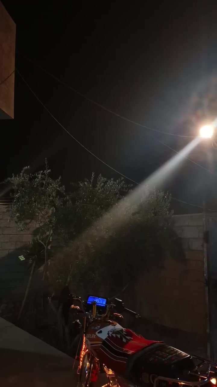 وصل 800
جوا 800ما ابيع شراي يجي خاص 
***********
