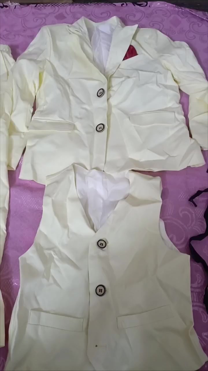 قاط ولادي يخبل 4قطع عمر 7-9سعره 7جديد متوفر توصيل


**إذا كنت صاحب هذا الإعلان وتريد حذفه لأي سبب، رجاءا أرسل رسالة إلى الدعم الفني**