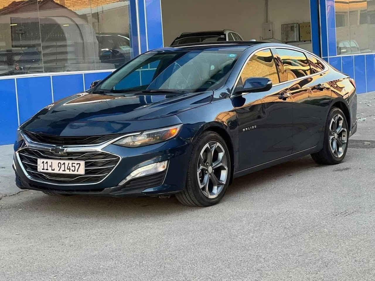 السلام عليكم
ماليبو ٢٠٢٠ Lt ماشيه 90 ألف كيلو 

سياره جاهزه صدر  كهرباء  

الحادث بچم
صبغ أربع قطع 

السيارة حرة

السعر :95 وبيها مجال  

للتواصل:***********
