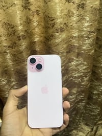 ايفون 15 عادي  ذاكره 128 بطاريه 86 دبل سيمكارت نضافه 100٪؜  عربي شرق ا...