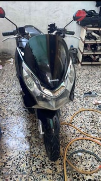 PCX تفاصيل اتصل 07706160488