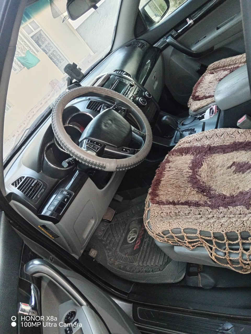 السلام عليكم
سورنتو ١٢ أمريكي سته سلندر ٧ راكب ضرر جامرلغ معدل نفسه مصبوغ راشين وياه باب السكن والبنيد وبالعرق طخه بسيطه بالدعاميه الوره والزاويه مال الجنطه هم مصبوغ ميكانيك جيد تدفئة تبريد تخم تاير
السعر ١٤٠ وبيها مجال ان شاء الله....
***********
