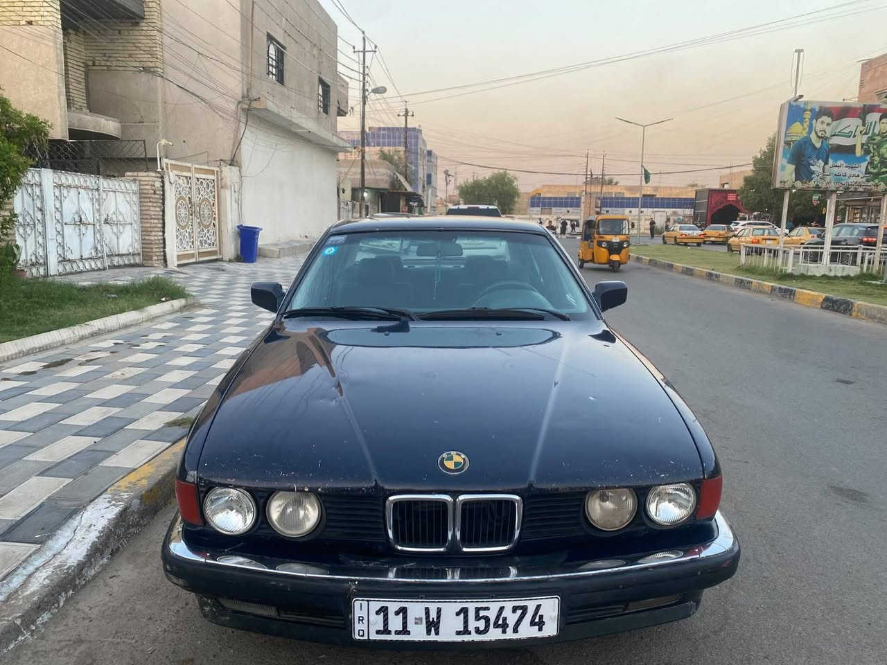 السلام عليكم BMW 735i  تفاصيل بل صور
