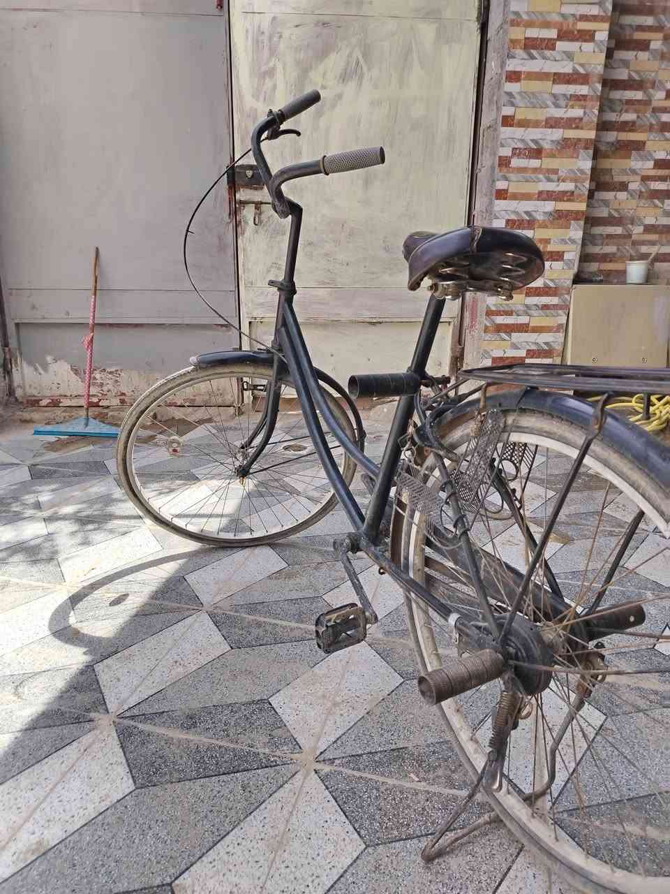 سلام عليكم
باسكل للبيع حجم 26 باسكل نضيف 
الشراي يجي خاص


**إذا كنت صاحب هذا الإعلان وتريد حذفه لأي سبب، رجاءا أرسل رسالة إلى الدعم الفني**