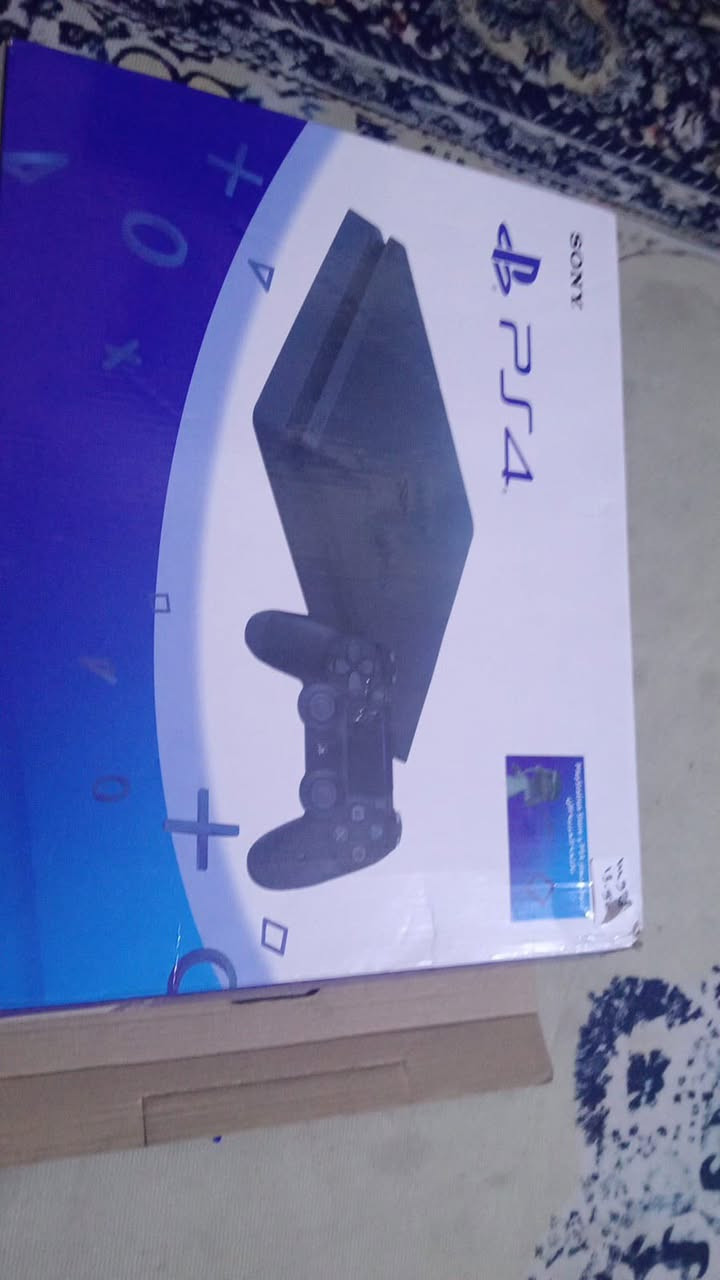 بلي ستيشن 4 - PS4
اللون اسود 
الذاكرة 500G
ريجن 3 ياباني
الجهاز اونلاين ما مهكر ولا مفتوح ولا داخل صيانة 
مع جوستكات (اصلية) وليس تجارية .. عدد 2
مع حساب يحتوي على 13 لعبة .

بسعر 300 الف ..
التوصيل مجاني داخل بغداد .. للأستفسار الأتصال :
***********
