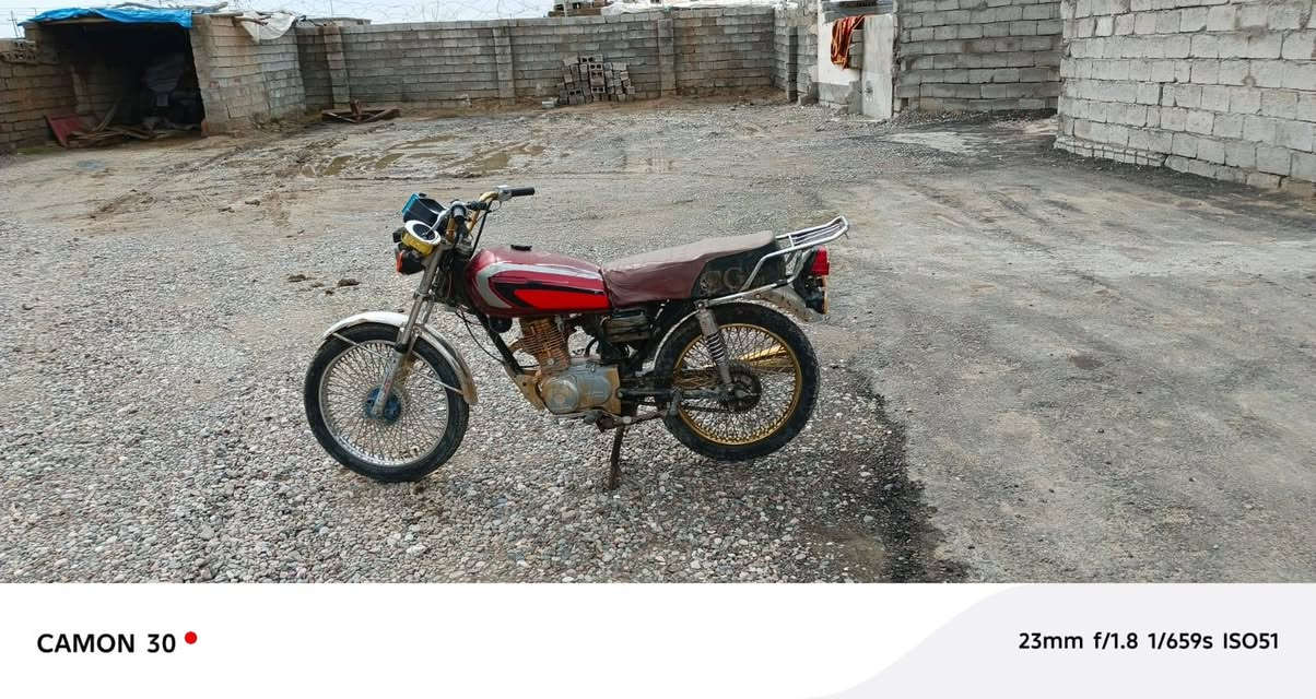 السلام عليكم مكلف بل نشر ماطور للبيع كلو شغال ما عايزو شي السعر 200وبي مجال الإتصال /***********
