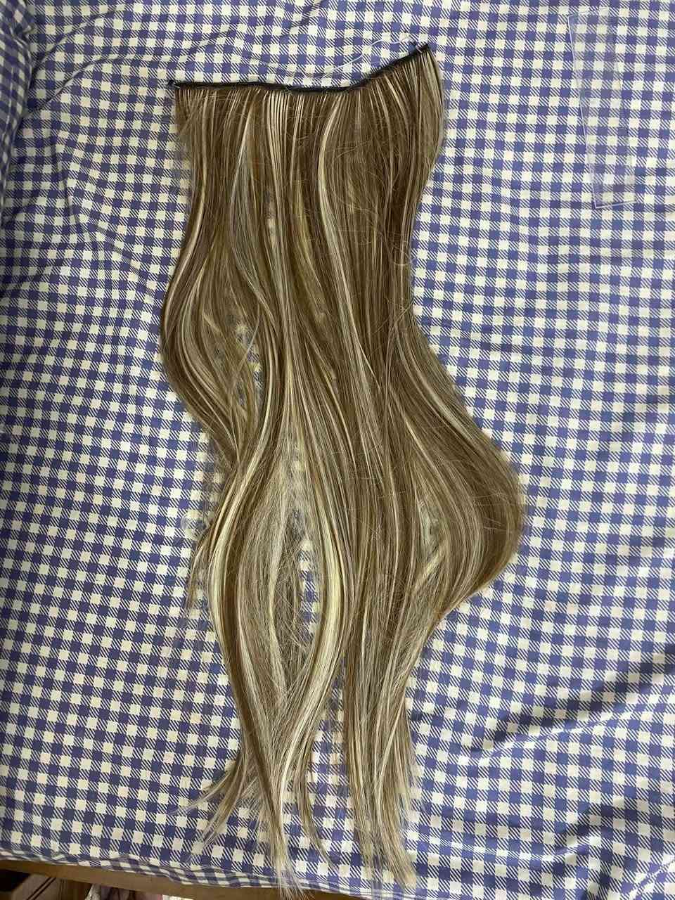السلام عليكم عندي باروكات  اكستنشن بس لياف سعر قطعه 5يوجد توصيل
تعال على خاص ادزلكم


**إذا كنت صاحب هذا الإعلان وتريد حذفه لأي سبب، رجاءا أرسل رسالة إلى الدعم الفني**
