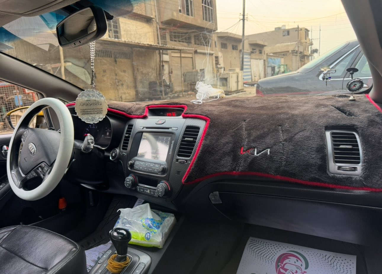 سلام عليكم كيا فورتي 2015 وارد كندي فول مواصفات للاخير بصمه فتحه مري شفط تحكمات شفتات سرعه سونارها مرفق بالمنشور مكاني بغداد باب معضم سعرها 95 وبيها مجال رقمي ***********
