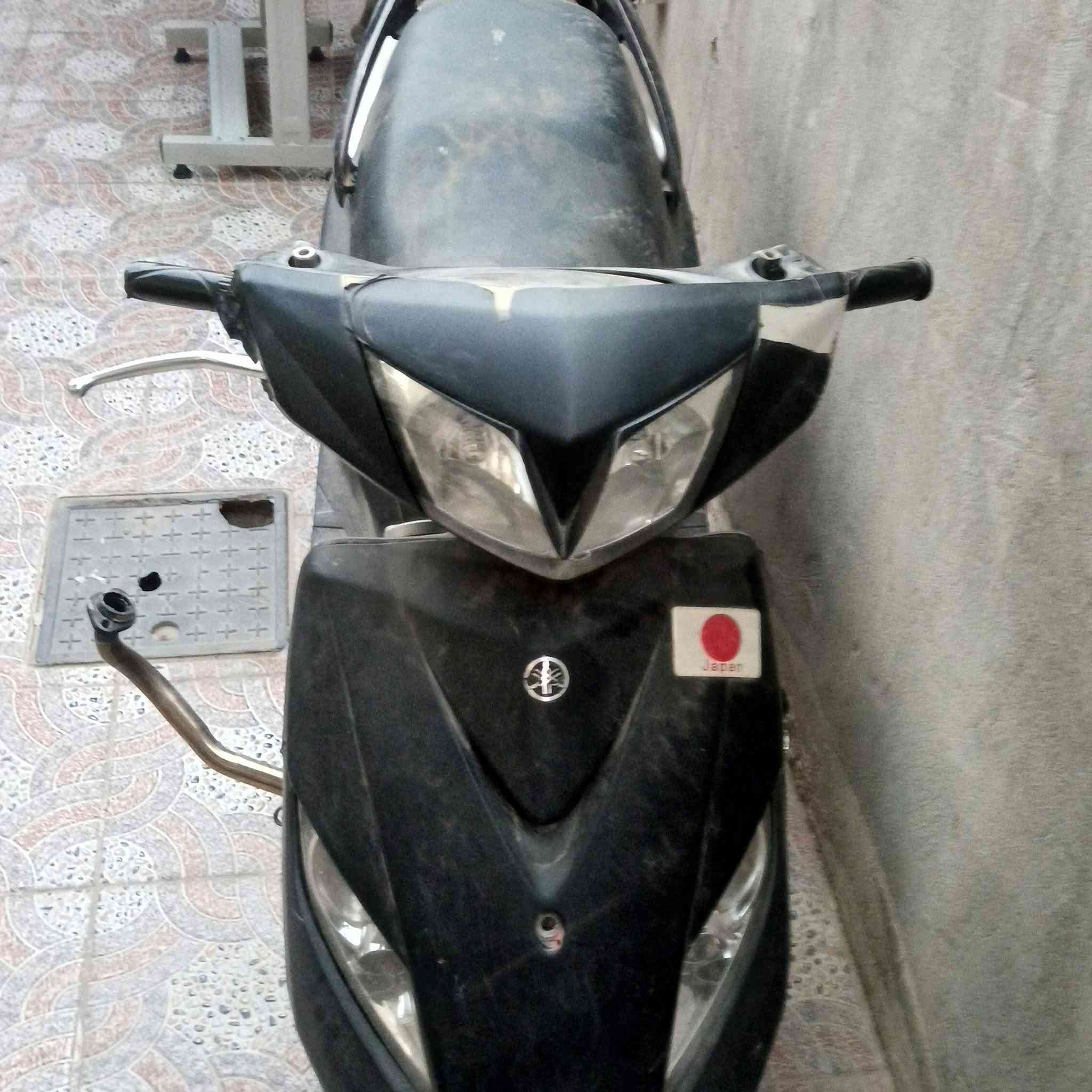 سلام عليكم دراجه للبيع بيه عطل بوشه بستم مزوده كلجات رياضي سلف رياضي صلنصه رياضي سعر 200 بيهم مجال.... واتساب ***********
