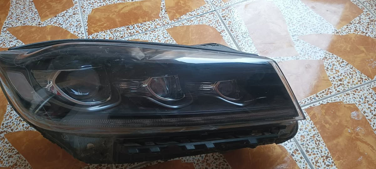 السلام عليكم مازده مال سورنتو 20 خليجه جديده سعره 150 بيه مجال ***********
