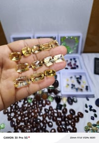 حجر سترين تراش ليزري اسعار مختلفة تواصل خاص واتساب يوجد توصيل 07760601...