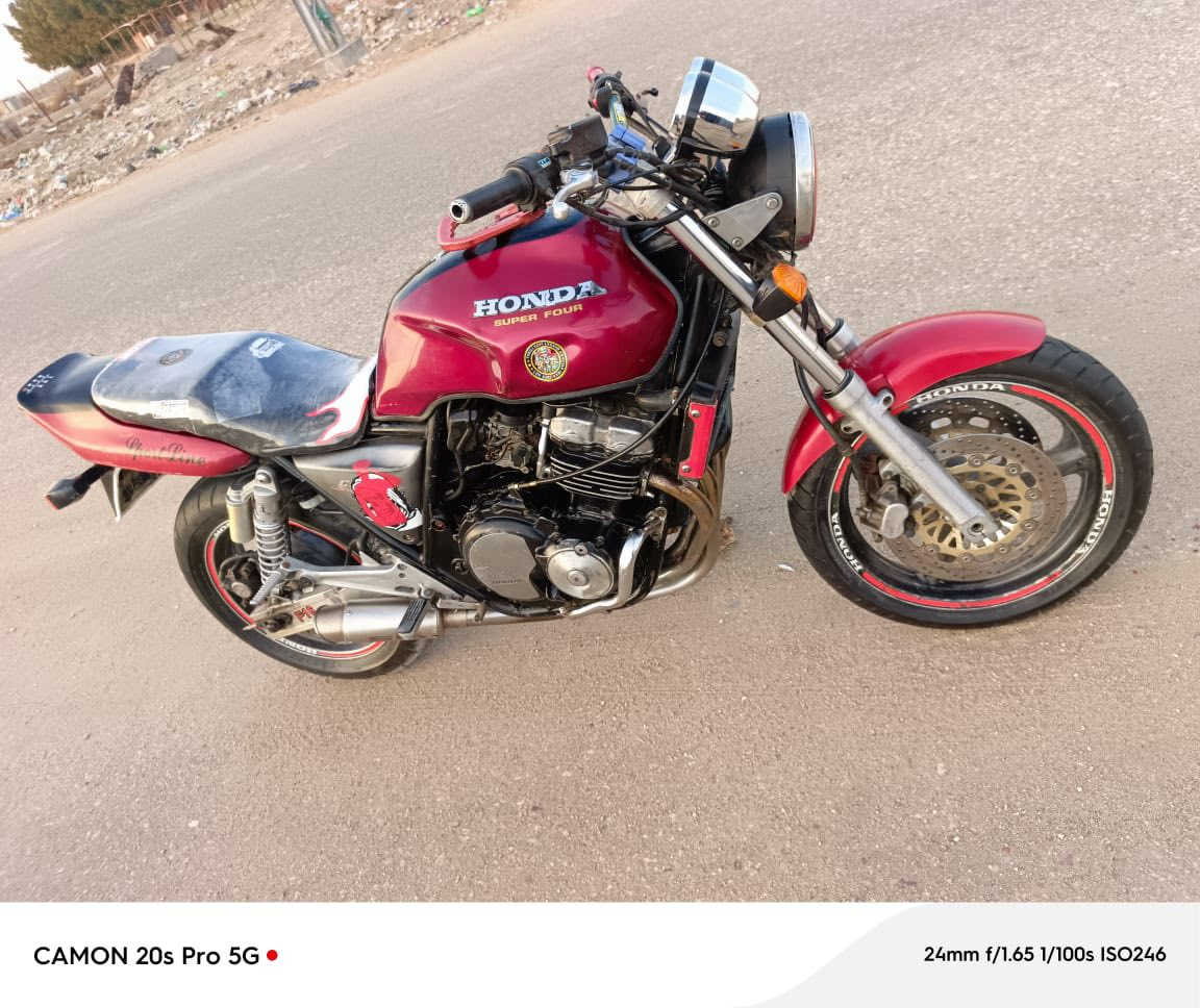 سلام عليكم  سيبي فور  للبيع  جيل اول مال جناي كلشي شغال بيها شاير دراجة  كامله للخير  مابيها كل نقص جديده تجي شغل وتروح مكفوله كفاله عامه وكمرك متفوع تمام  سعر مليون 500 وبيها مجال شراي يتصل  مكان بابل محاويل  ***********
