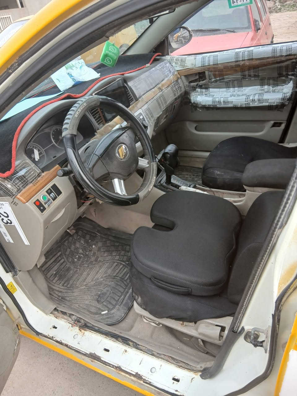 ليفان موديل 2010
كير ومحرك يارس بالشرط 
السعر 25 ورقة وبيهة مجال للطيبين
كركوك حزيران 
***********
