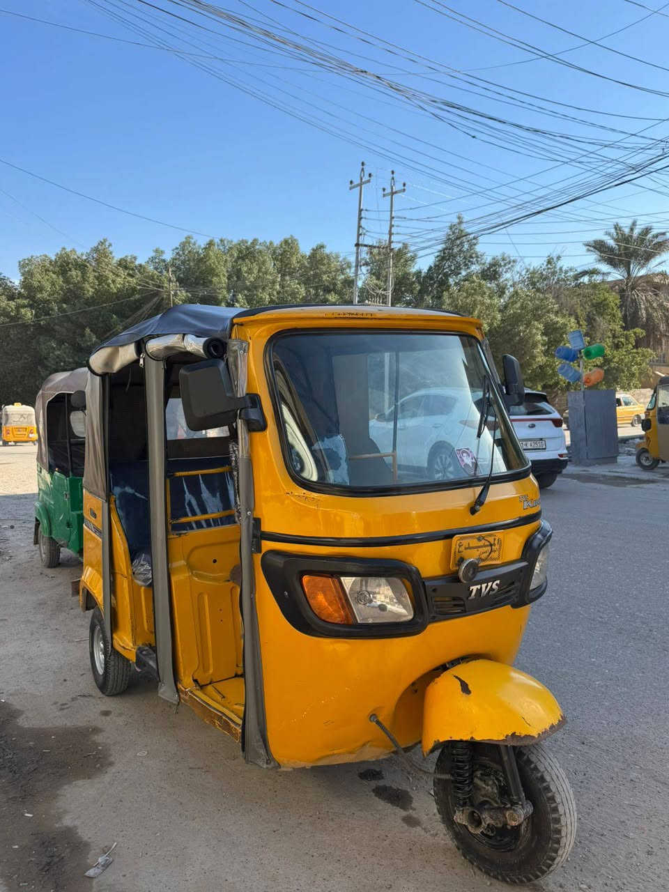 تكتك Tvs موديل 2019 مرقم رقم بغداد تحويل ثاني يوم لوحات مامستلم طالعات وعندي الوصل بس مرايح مستلمهن 
الكشر نضيف شوفت عينك زوج تايرات جديد المكينه مجفتة تجفيت نضيف 
ادامه جديده للبريك بنزات عنبار رئيسي عنبارات مال تايرات ماشه بوربرين صليب جديد  بوربرينان ودرايم شفتات وفناجين كله جديد ومال شركه اصلي 
السعر  ٤ ملاين ٧٥٠ الف   🔹 4,750,000 الف بي مجال
المكان بغداد الامين الثانيه
رقم الهاتف  ‭٠٧٧١ ٦٢٨ ٦٦٥٣
