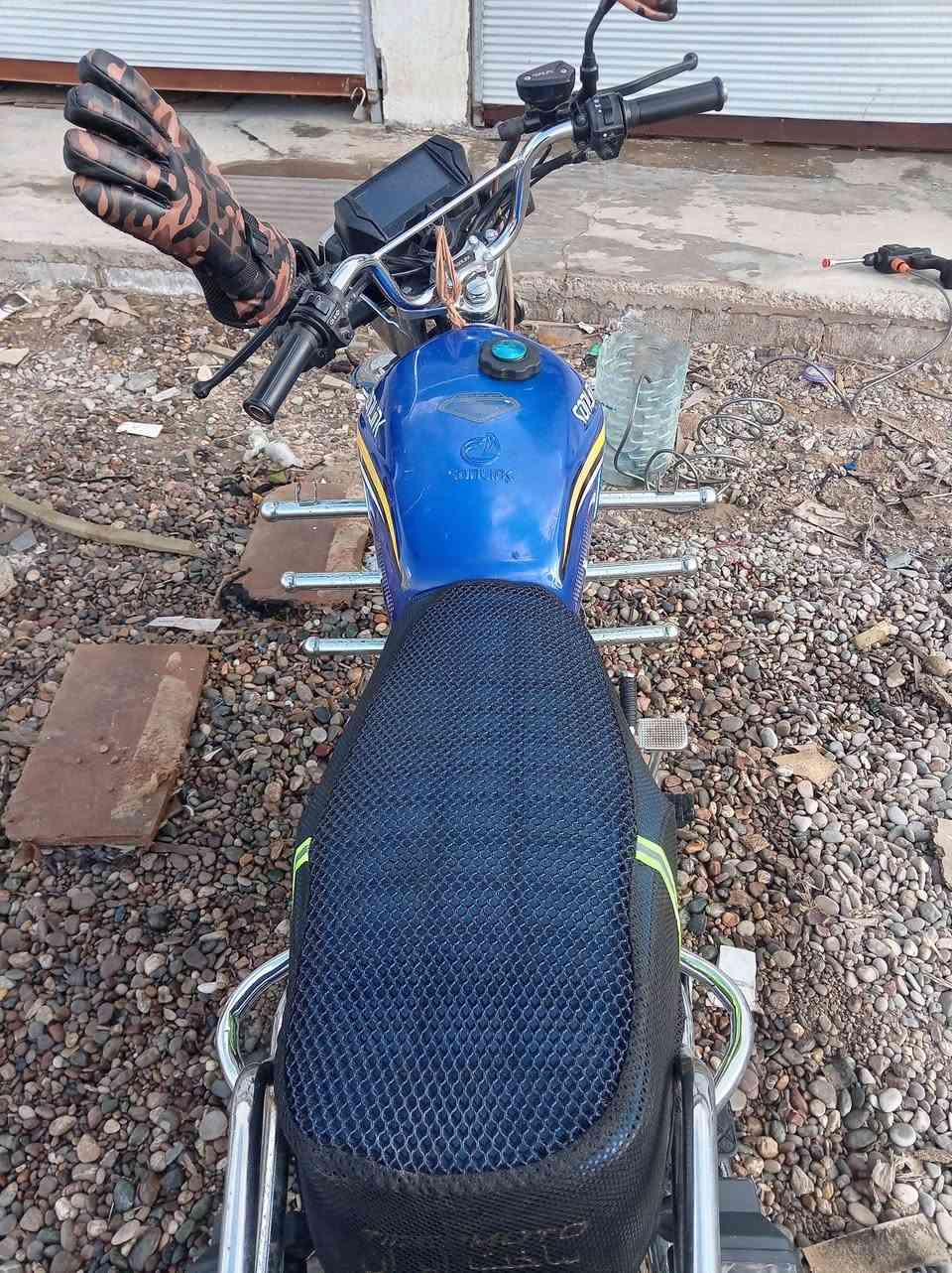 اسلام عليكم موطور للبيع نضافه ونشاط خير من الله محرك شرط مامفتوح كهربائيات سلف شاشة شرط ***********
