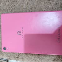 ايباد تاب 10 ذاكره 32 مابي اي شي بي لزكه للشاشه. غراضه موجوده كلش حلو ...