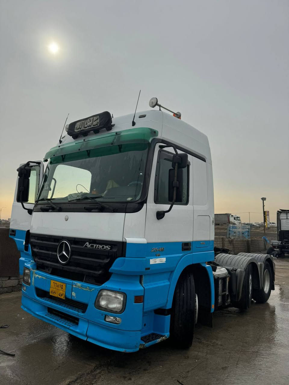 للبيع اكتروز ميكه موديل 2007 حجم 2546 سنكل امامي دوار بلادي توماتيك 8نمره ثلاجه داخليه داخل ليزر هورنات بلادي الاتصال عبر الهاتف ***********. ***********
