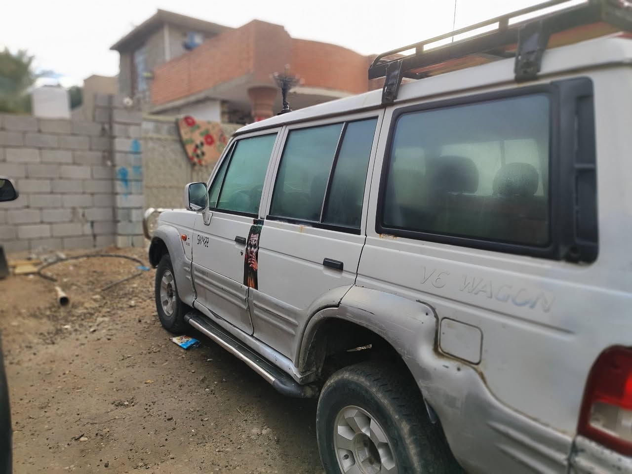 كالوبر موديل 2000 مكينه كاز جديده لوك كير عادي اوكيراوتوماتيك فور ويل شغال رقم سليمانيه بس صدر تعبان السعر35 وبيها مجال رقم تلفون***********
