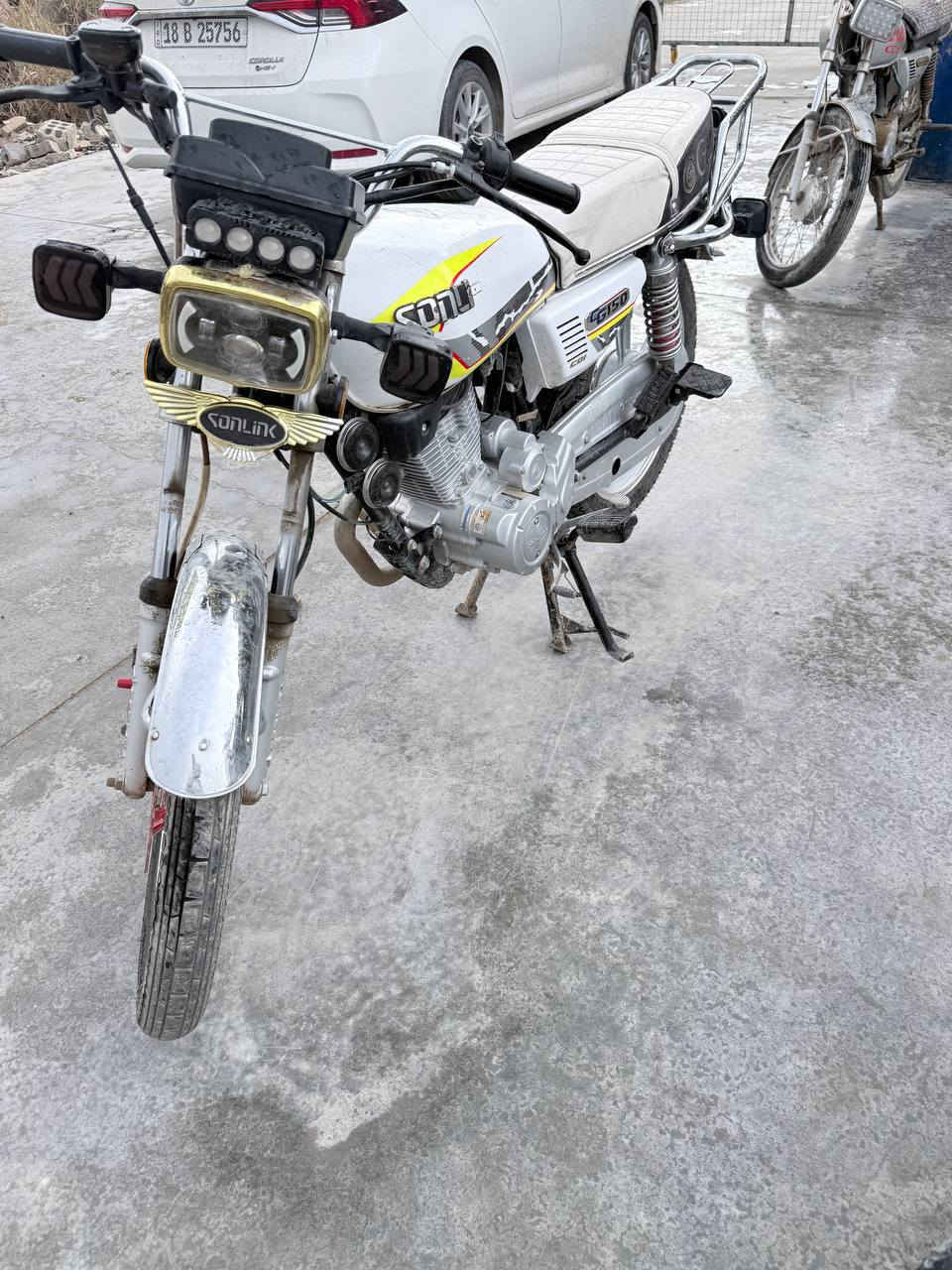 دراجه سفيان سونك 
موديل 24 وكيل اوراق 
كامله الدراجه مناقصه شي 
سعرر630وبيه مجال شي بسيط  .


**إذا كنت صاحب هذا الإعلان وتريد حذفه لأي سبب، رجاءا أرسل رسالة إلى الدعم الفني**