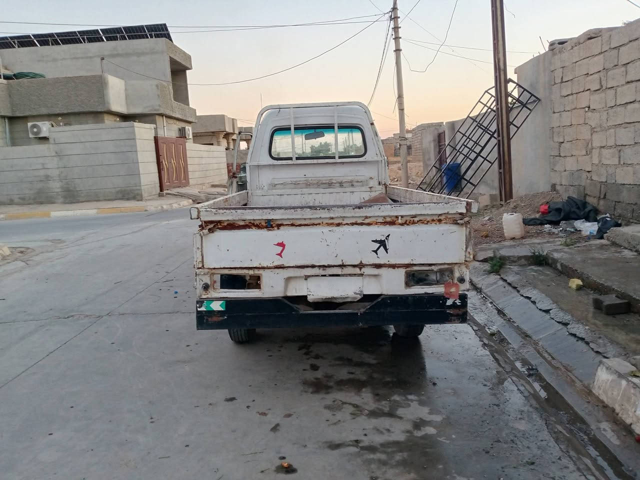 السلام عليكم سياره فاو للبيع جاهزه كامله كل شيء سياره تيارات جديده محرك تجفيد جديد العنوان كركوك الحويجه رقم الموبايل‏‪***********‬‏رجاء المشراي لا يتعبنا زينه سعر 12 ورق وبيها مجال
