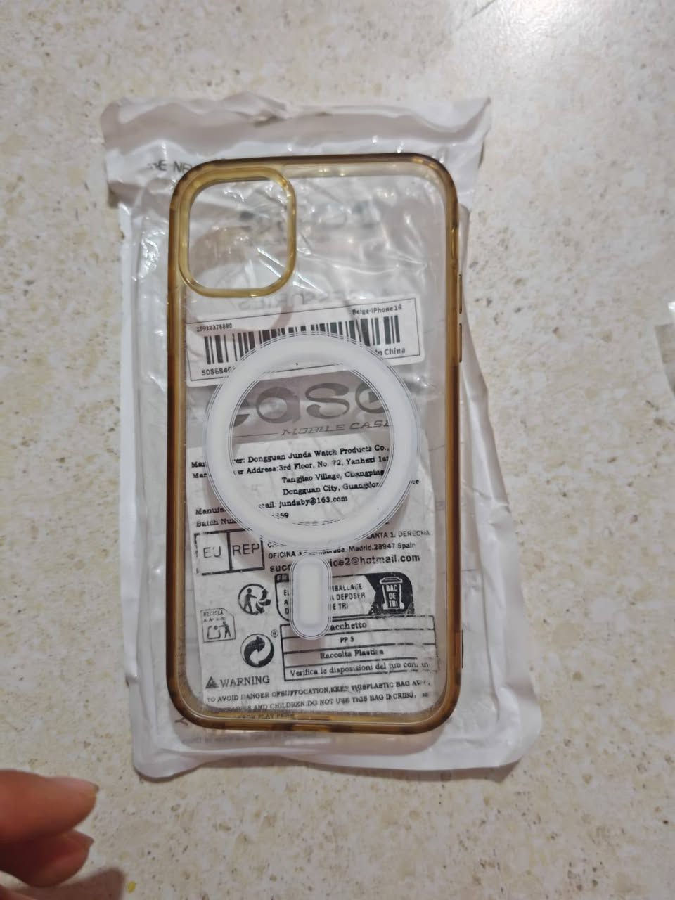 سلام عليكم  توفر كفرات موبايلات
بسعر مناسب جداً   

\تخفيضات بسعار بلاش 🔥🔥/

كفرات ايفون  |

كفرات اندرويد|                                       

كفرات ايباد |         /العنوان بصره خور الزبير كوريه/

سعࢪ الكفر: 2الف. .. 3ب 5الف

يتوفر توصيل داخل الخور🌐

 لي حاب يشتري يرسل اسم موبايل  مالته 

على هذا الرقم ***********
