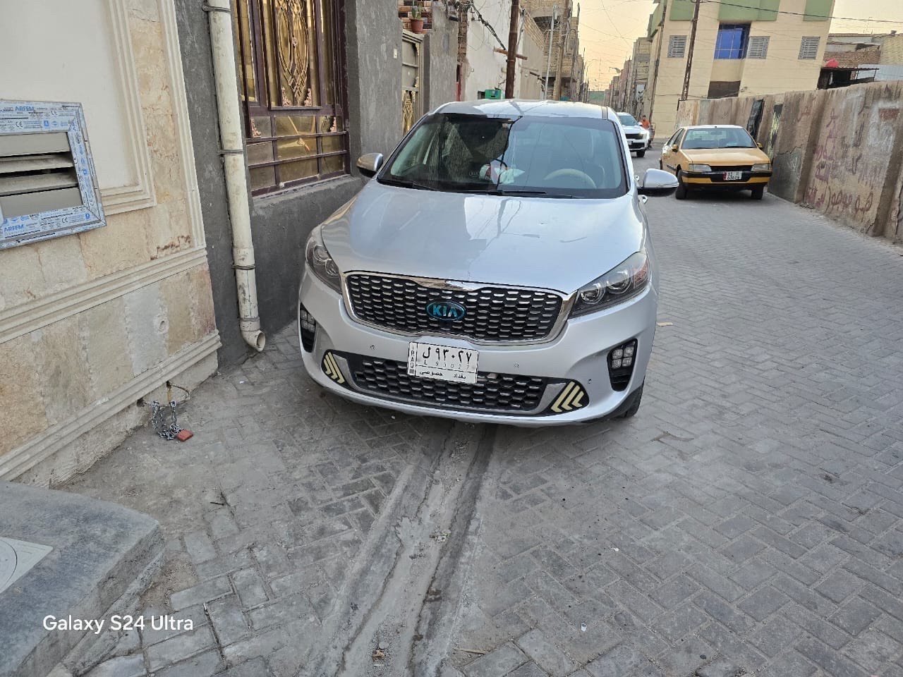 ادثهة بسيط كما موضح بالسونار لاتبديل ولا صبغ مكينة ٦ سلندر ٧ راكب سورنتو ٢٠ امريكي حالعنوان بغداد