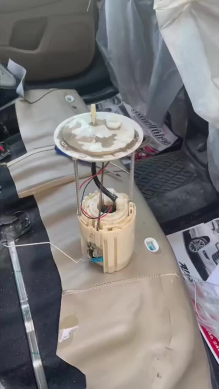 #فيتر_وكهربائي_سيارات_جوال
🔧 فحص وتشخيص الأعطال بالجهاز
🔧 تبديل الفيت بم
🔧 تبديل السلف والدينمو
🔧 تبديل بطارية السياره 
🔧تنزيل خزان الوقود 
🔧تبديل الراديتر والماء
***********
***********
***********
