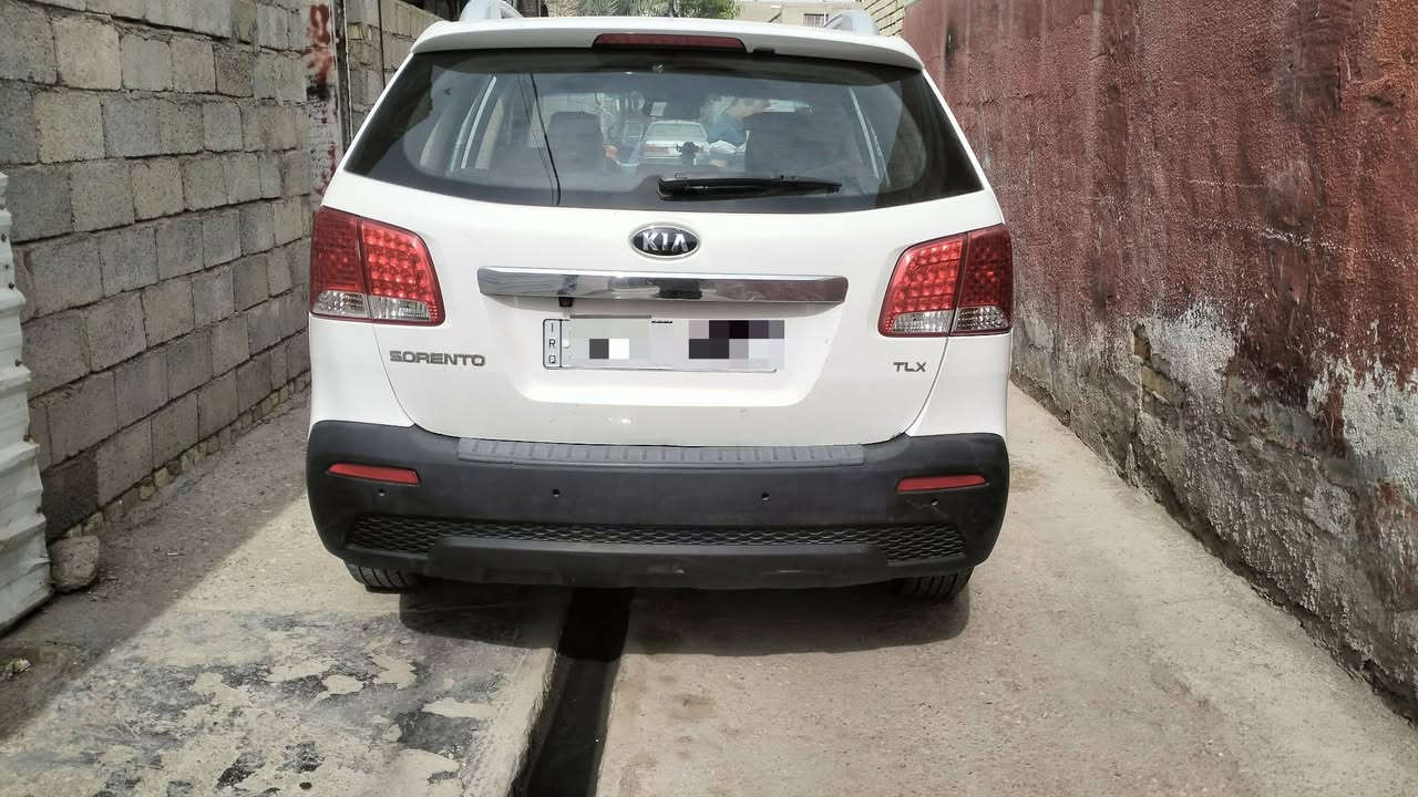 السلام عليكم سياره سورنتو استيراد خليجي موديل 2011 محرك 2400 نظيفه وحلوه ومرتبه وبيهه تبديل قبق جنطه بي طخه والباب موجود رقم واسط  خاص مفتوح


**إذا كنت صاحب هذا الإعلان وتريد حذفه لأي سبب، رجاءا أرسل رسالة إلى الدعم الفني**