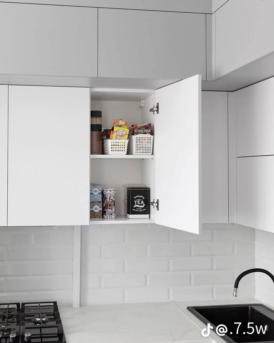 إيوان للمطابخ والديكور 

🏡 تنفيذ العمل خلال 10 أيام فقط

نصمم لكم أرقى وأحدث الموديلات بلمسات عصرية وتصاميم مميزة تناسب جميع الأذواق.

✅ مطابخ حديثة وعملية
✅ ديكورات داخلية فاخرة
✅ تصاميم مبتكرة وتنفيذ باحترافية عالية
✅ جودة ممتازة وأسعار مناسبة

✨ إيوان للديكورات والمطابخ... عنوان الأناقة والإبداع في التصميم والتنفيذ ✨

📞 للحجز والاستفسار:
***********

📲 متوفر واتساب للرد على جميع استفساراتكم

